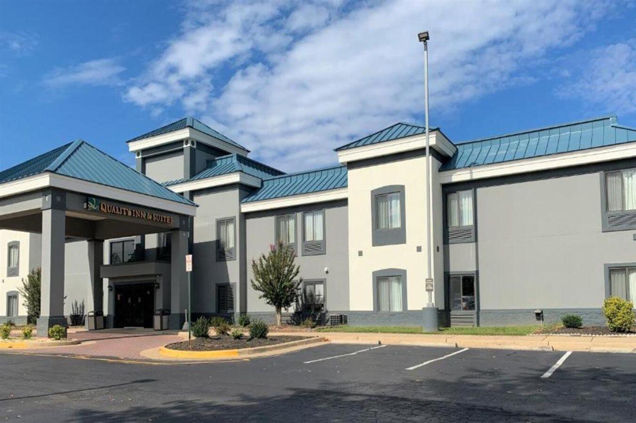 Quality Inn & Suites Quantico Стаффорд Экстерьер фото