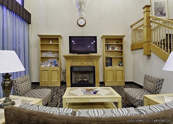 Quality Inn & Suites Quantico Стаффорд Экстерьер фото